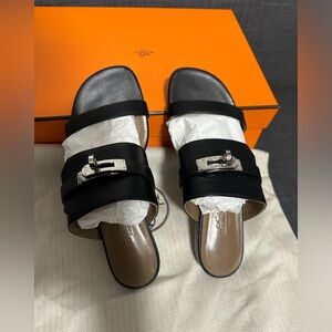 Brand New Hermes sandal size 36